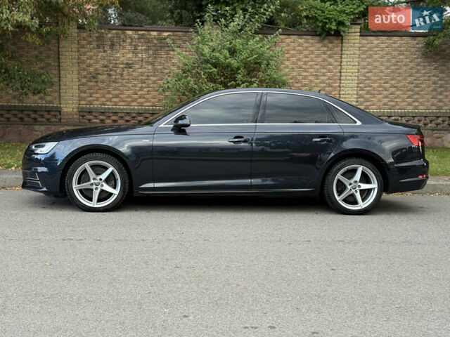 Синій Ауді А4, об'ємом двигуна 1.98 л та пробігом 213 тис. км за 17500 $, фото 7 на Automoto.ua
