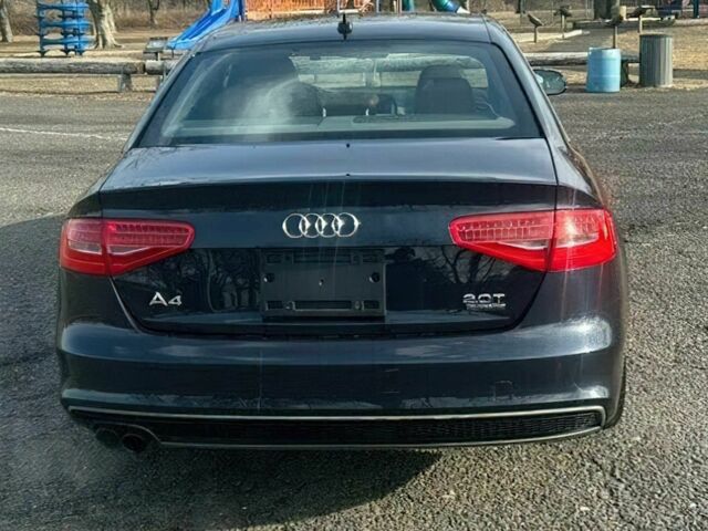 Синий Ауди А4, объемом двигателя 2 л и пробегом 87 тыс. км за 9400 $, фото 4 на Automoto.ua
