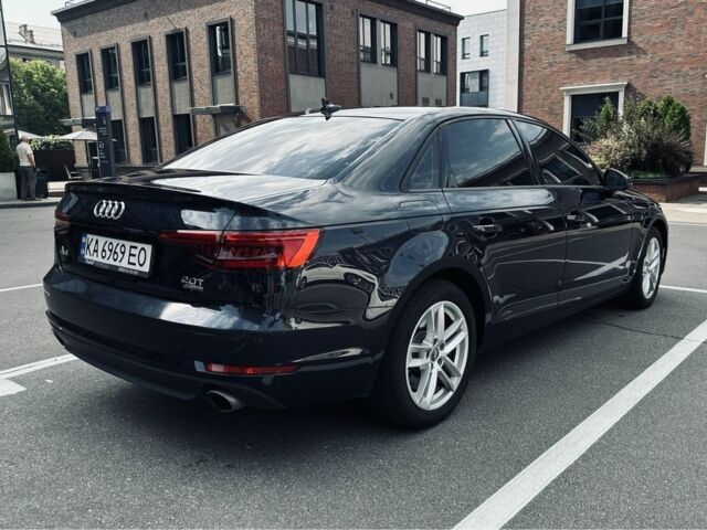 Синий Ауди А4, объемом двигателя 2 л и пробегом 150 тыс. км за 19900 $, фото 7 на Automoto.ua