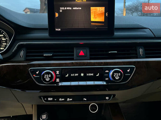 Синий Ауди А4, объемом двигателя 1.98 л и пробегом 241 тыс. км за 15900 $, фото 13 на Automoto.ua