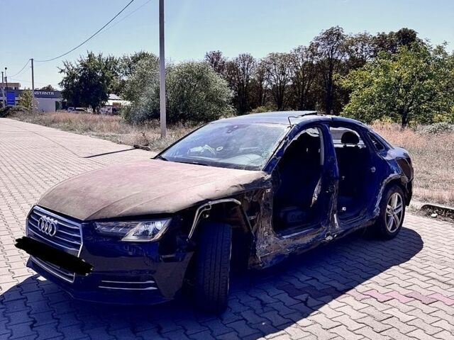 Синий Ауди А4, объемом двигателя 1.98 л и пробегом 125 тыс. км за 6500 $, фото 1 на Automoto.ua