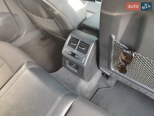 Синій Ауді А4, об'ємом двигуна 2 л та пробігом 140 тис. км за 17800 $, фото 3 на Automoto.ua