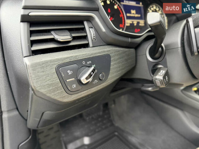 Синий Ауди А4, объемом двигателя 1.98 л и пробегом 220 тыс. км за 14900 $, фото 34 на Automoto.ua