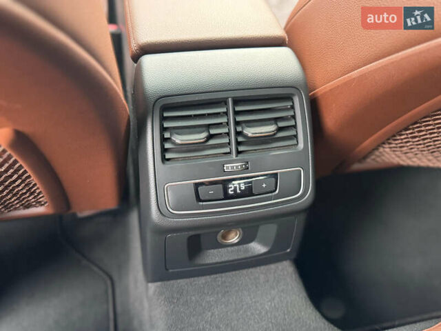 Синий Ауди А4, объемом двигателя 2 л и пробегом 251 тыс. км за 16700 $, фото 68 на Automoto.ua