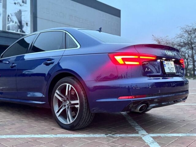 Синій Ауді А4, об'ємом двигуна 2 л та пробігом 250 тис. км за 16400 $, фото 2 на Automoto.ua