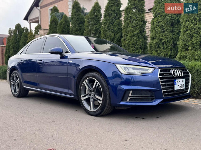 Синий Ауди А4, объемом двигателя 2 л и пробегом 251 тыс. км за 16700 $, фото 2 на Automoto.ua