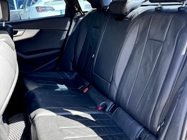 Синий Ауди А4, объемом двигателя 1.98 л и пробегом 125 тыс. км за 6500 $, фото 6 на Automoto.ua