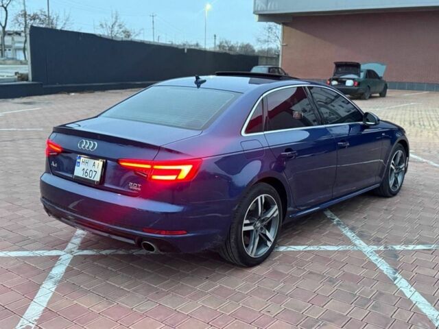 Синій Ауді А4, об'ємом двигуна 2 л та пробігом 250 тис. км за 16400 $, фото 1 на Automoto.ua