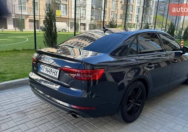 Синий Ауди А4, объемом двигателя 1.98 л и пробегом 150 тыс. км за 18950 $, фото 1 на Automoto.ua