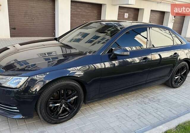 Синий Ауди А4, объемом двигателя 1.98 л и пробегом 150 тыс. км за 18950 $, фото 10 на Automoto.ua