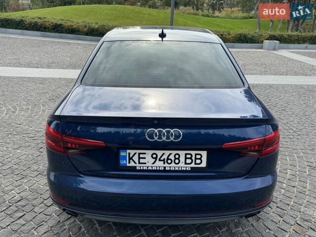 Синий Ауди А4, объемом двигателя 1.98 л и пробегом 177 тыс. км за 17000 $, фото 6 на Automoto.ua