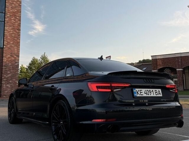 Синій Ауді А4, об'ємом двигуна 2 л та пробігом 137 тис. км за 19999 $, фото 11 на Automoto.ua