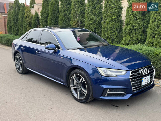 Синий Ауди А4, объемом двигателя 2 л и пробегом 251 тыс. км за 16700 $, фото 1 на Automoto.ua