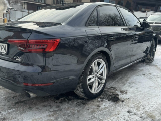 Синий Ауди А4, объемом двигателя 2 л и пробегом 125 тыс. км за 16000 $, фото 6 на Automoto.ua
