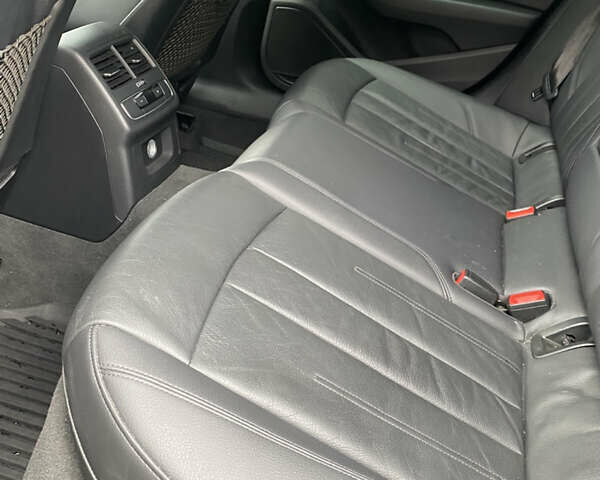 Ауді А4 2017 у Житомирі на Automoto.ua Синій Ауді А4, об'ємом двигуна 2 л та пробігом 145 тис. км за 15950 $, фото 14 на Automoto.ua