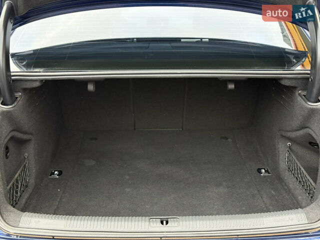 Синий Ауди А4, объемом двигателя 1.98 л и пробегом 251 тыс. км за 14299 $, фото 11 на Automoto.ua