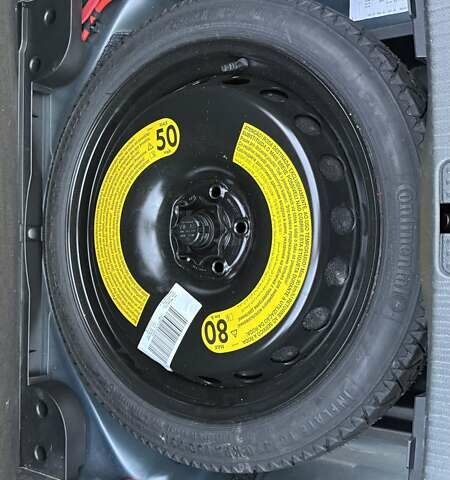 Синий Ауди А4, объемом двигателя 1.98 л и пробегом 121 тыс. км за 21506 $, фото 27 на Automoto.ua