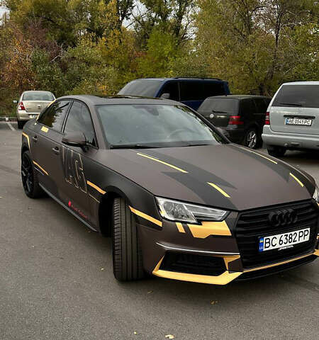 Синій Ауді А4, об'ємом двигуна 1.98 л та пробігом 94 тис. км за 22000 $, фото 13 на Automoto.ua