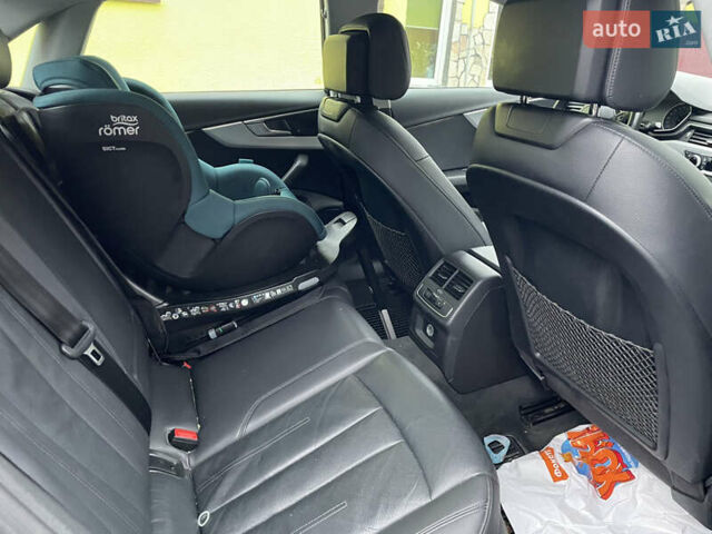 Синий Ауди А4, объемом двигателя 1.98 л и пробегом 264 тыс. км за 15200 $, фото 19 на Automoto.ua