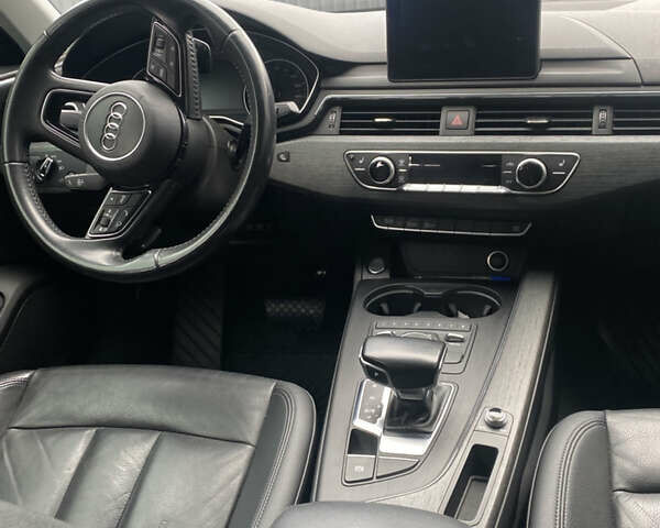 Ауді А4 2017 у Житомирі на Automoto.ua Синій Ауді А4, об'ємом двигуна 2 л та пробігом 145 тис. км за 15950 $, фото 31 на Automoto.ua