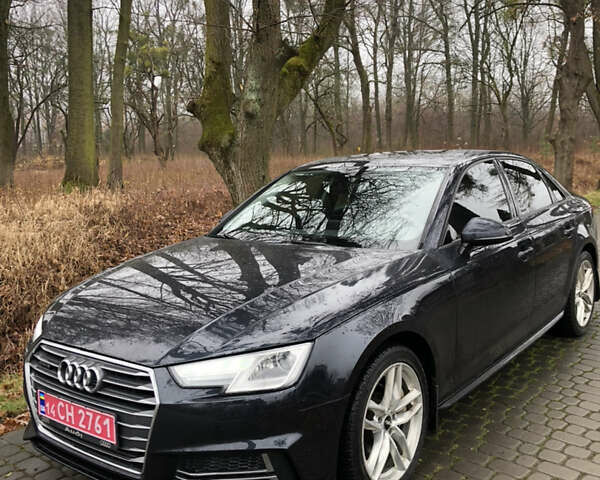 Синій Ауді А4, об'ємом двигуна 1.98 л та пробігом 297 тис. км за 15800 $, фото 1 на Automoto.ua