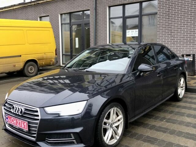Синий Ауди А4, объемом двигателя 2 л и пробегом 297 тыс. км за 15800 $, фото 1 на Automoto.ua