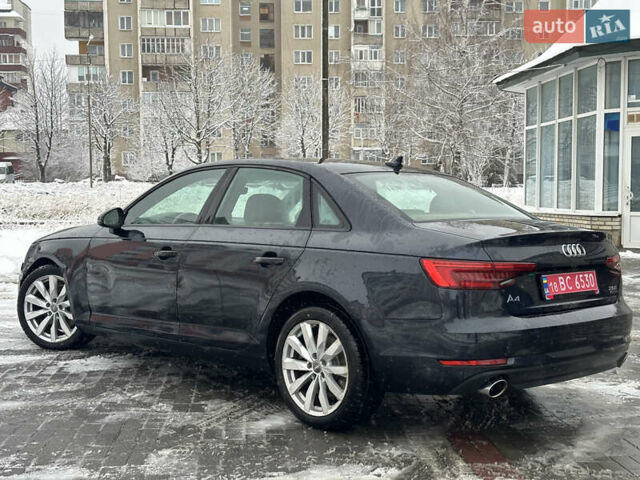 Синій Ауді А4, об'ємом двигуна 2 л та пробігом 228 тис. км за 13500 $, фото 5 на Automoto.ua