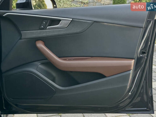 Синий Ауди А4, объемом двигателя 2 л и пробегом 177 тыс. км за 18999 $, фото 61 на Automoto.ua