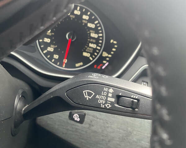 Ауді А4 2017 у Житомирі на Automoto.ua Синій Ауді А4, об'ємом двигуна 2 л та пробігом 145 тис. км за 15950 $, фото 36 на Automoto.ua