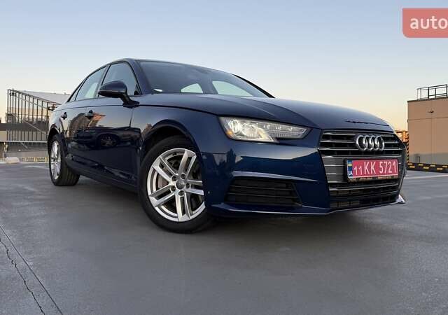 Ауди А4 2017 в Киеве на Automoto.ua Синий Ауди А4, объемом двигателя 1.98 л и пробегом 121 тыс. км за 20900 $, фото 1 на Automoto.ua
