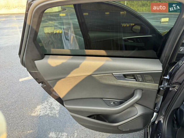 Синий Ауди А4, объемом двигателя 2 л и пробегом 94 тыс. км за 26300 $, фото 17 на Automoto.ua