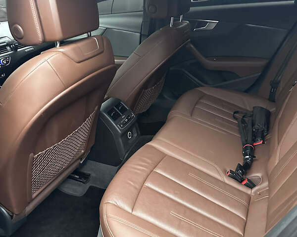 Синий Ауди А4, объемом двигателя 1.98 л и пробегом 166 тыс. км за 22850 $, фото 8 на Automoto.ua