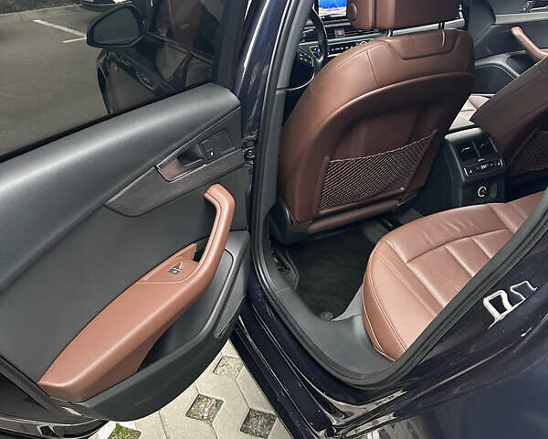 Синий Ауди А4, объемом двигателя 1.98 л и пробегом 166 тыс. км за 22850 $, фото 7 на Automoto.ua