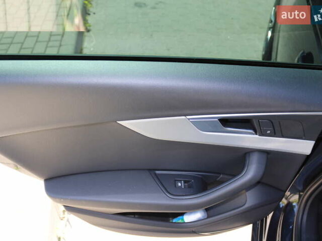 Синий Ауди А4, объемом двигателя 1.98 л и пробегом 69 тыс. км за 21800 $, фото 29 на Automoto.ua