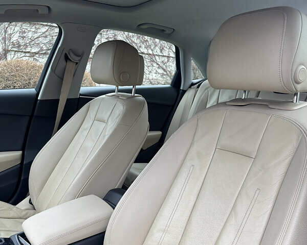 Синій Ауді А4, об'ємом двигуна 2 л та пробігом 171 тис. км за 16500 $, фото 7 на Automoto.ua