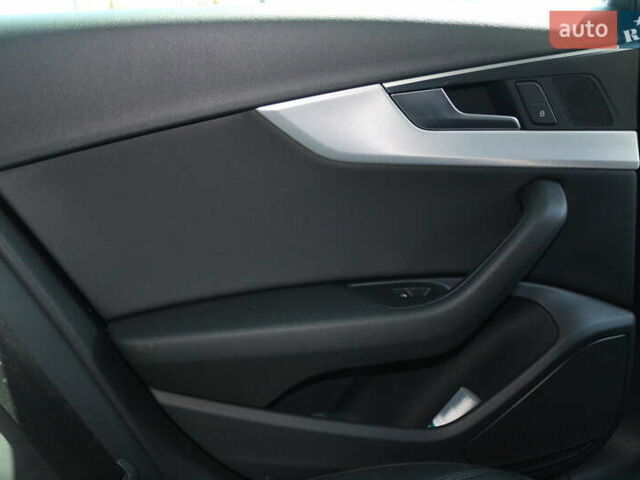 Синий Ауди А4, объемом двигателя 1.98 л и пробегом 69 тыс. км за 21800 $, фото 32 на Automoto.ua