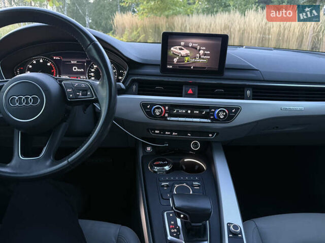Синий Ауди А4, объемом двигателя 1.98 л и пробегом 126 тыс. км за 21000 $, фото 13 на Automoto.ua