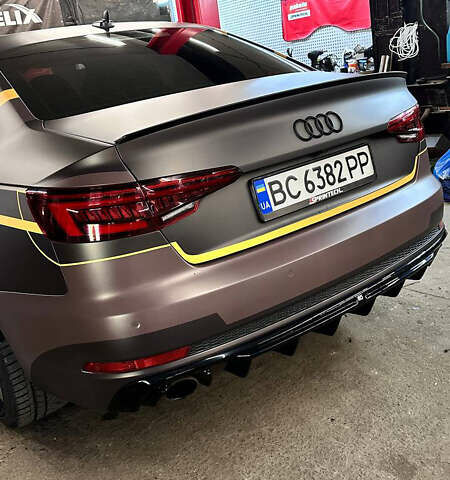 Синій Ауді А4, об'ємом двигуна 1.98 л та пробігом 94 тис. км за 22000 $, фото 4 на Automoto.ua