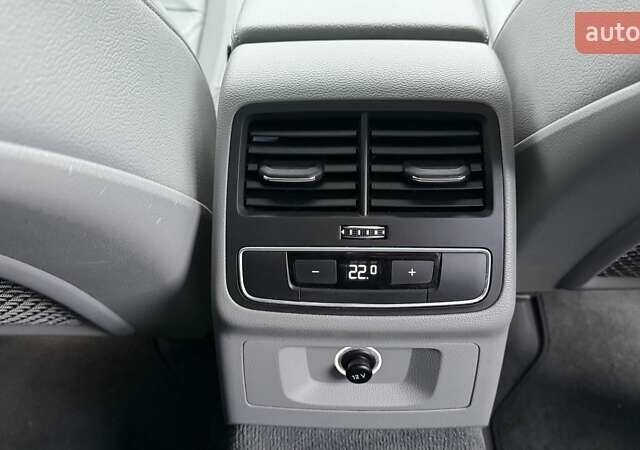 Синий Ауди А4, объемом двигателя 1.98 л и пробегом 121 тыс. км за 21300 $, фото 14 на Automoto.ua