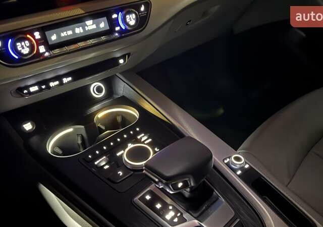 Ауди А4 2017 в Киеве на Automoto.ua Синий Ауди А4, объемом двигателя 1.98 л и пробегом 121 тыс. км за 20900 $, фото 31 на Automoto.ua