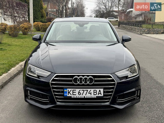 Синій Ауді А4, об'ємом двигуна 2 л та пробігом 171 тис. км за 16500 $, фото 1 на Automoto.ua