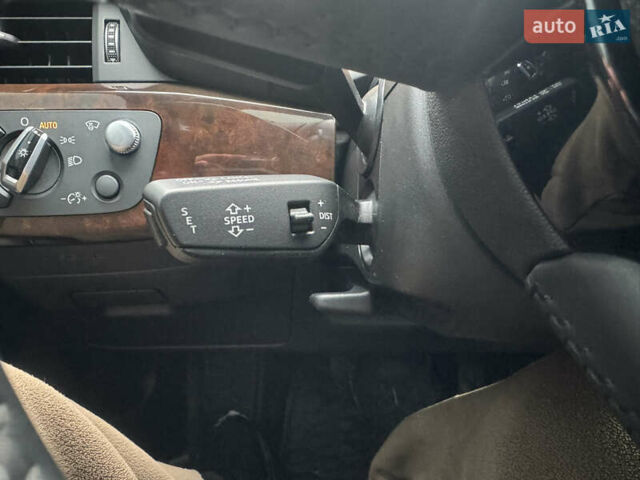 Синій Ауді А4, об'ємом двигуна 1.98 л та пробігом 224 тис. км за 19999 $, фото 44 на Automoto.ua