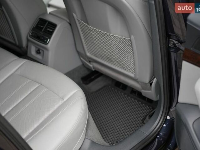 Синій Ауді А4, об'ємом двигуна 1.98 л та пробігом 61 тис. км за 27000 $, фото 19 на Automoto.ua