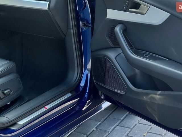 Синій Ауді А4, об'ємом двигуна 2 л та пробігом 107 тис. км за 19300 $, фото 47 на Automoto.ua