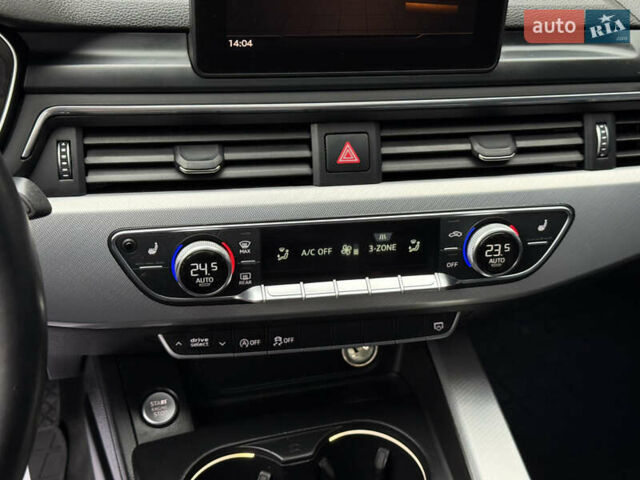 Синий Ауди А4, объемом двигателя 1.98 л и пробегом 251 тыс. км за 14299 $, фото 47 на Automoto.ua