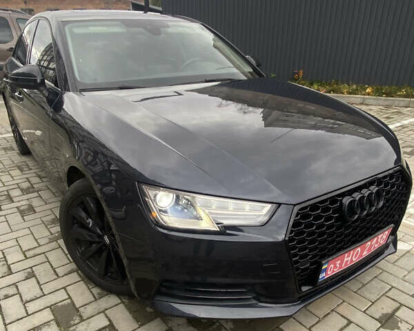 Ауді А4 2017 у Житомирі на Automoto.ua Синій Ауді А4, об'ємом двигуна 2 л та пробігом 145 тис. км за 15950 $, фото 1 на Automoto.ua