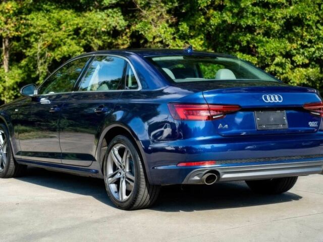 Синий Ауди А4, объемом двигателя 2 л и пробегом 31 тыс. км за 7600 $, фото 4 на Automoto.ua