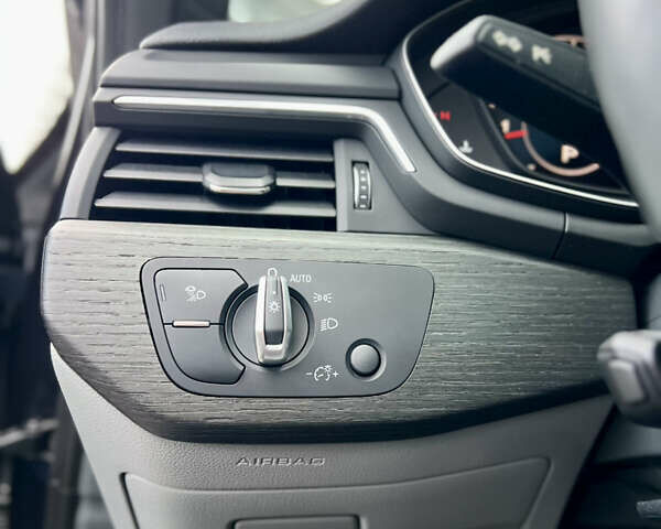 Синій Ауді А4, об'ємом двигуна 2 л та пробігом 71 тис. км за 22700 $, фото 31 на Automoto.ua