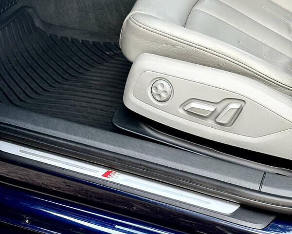 Синий Ауди А4, объемом двигателя 1.98 л и пробегом 170 тыс. км за 21999 $, фото 8 на Automoto.ua