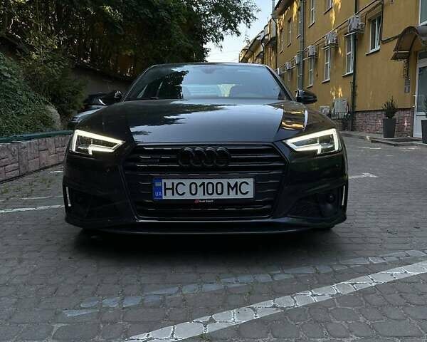 Синий Ауди А4, объемом двигателя 1.98 л и пробегом 125 тыс. км за 17800 $, фото 2 на Automoto.ua